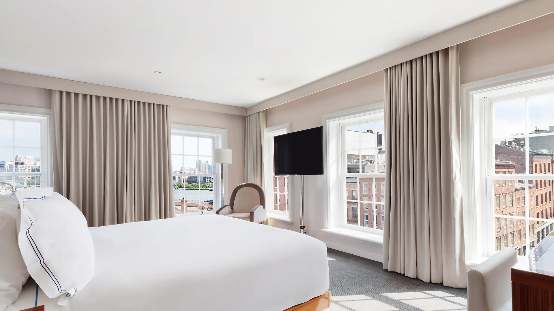 33 Hotel, New York City, Seaport Hotel