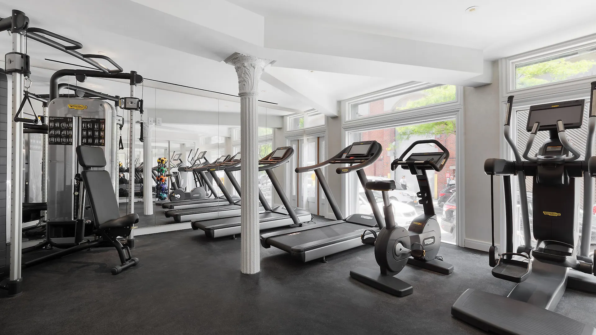 33 Hotel, New York City, Seaport United States