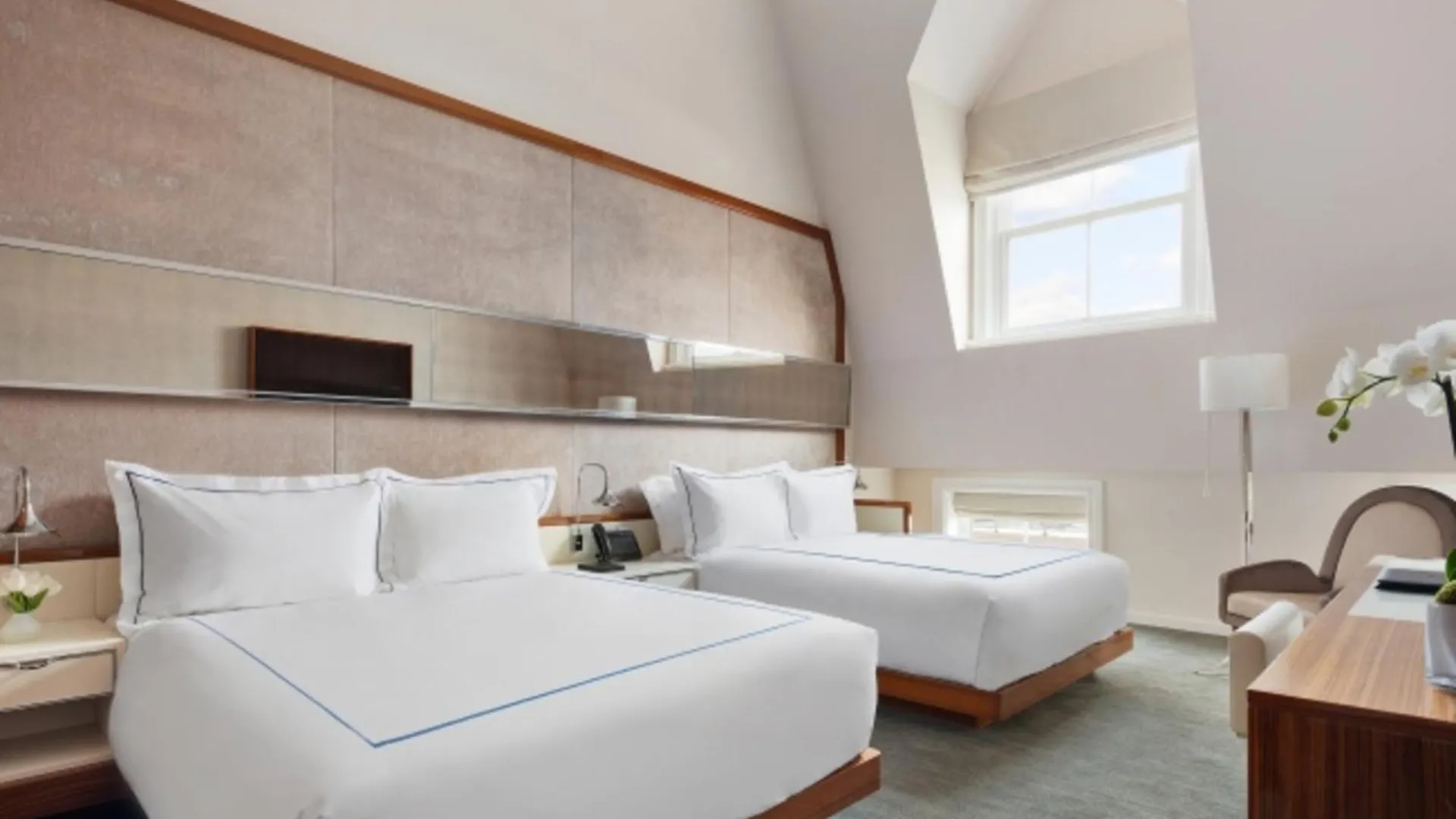 33 Hotel, New York City, Seaport Hotel